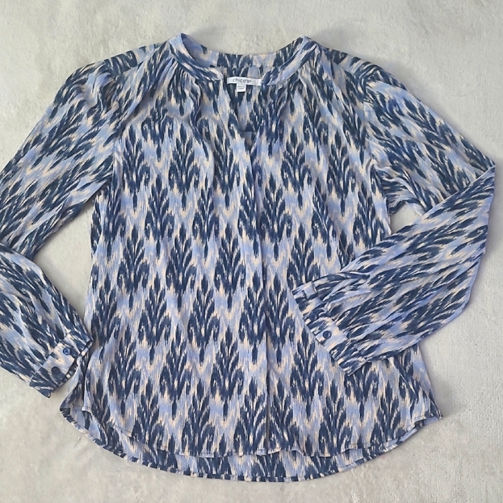 Chicos Womens US 10 Blue Ikat Blouse Long Sleeve Pleated V Neck Textured Top